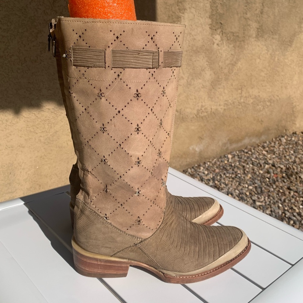 Caudra perforated Tan Women's Boots